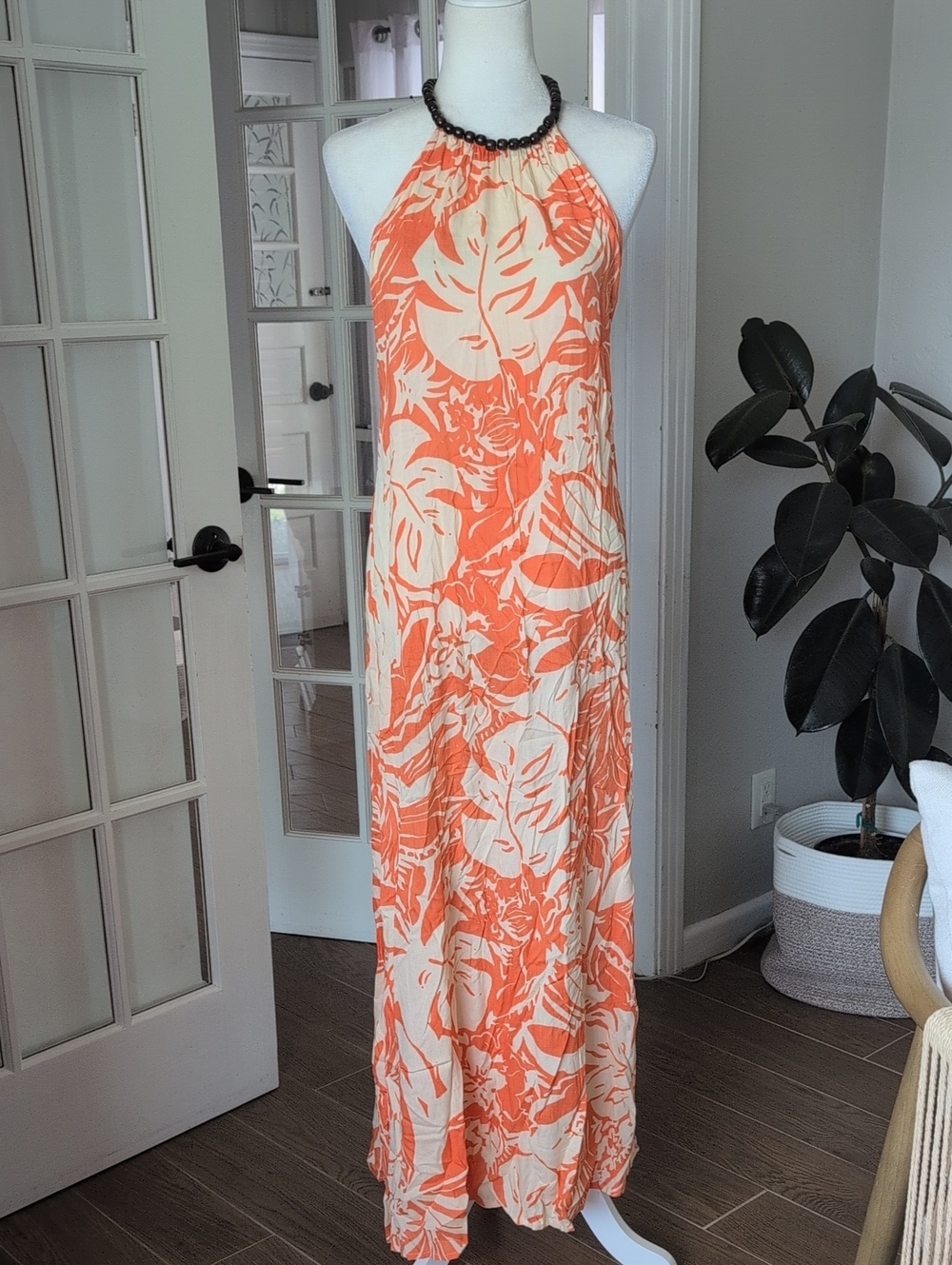 NWT Free Destinations Halter Maxi Summer Sun Dress With Brown Beaded Neck Medium